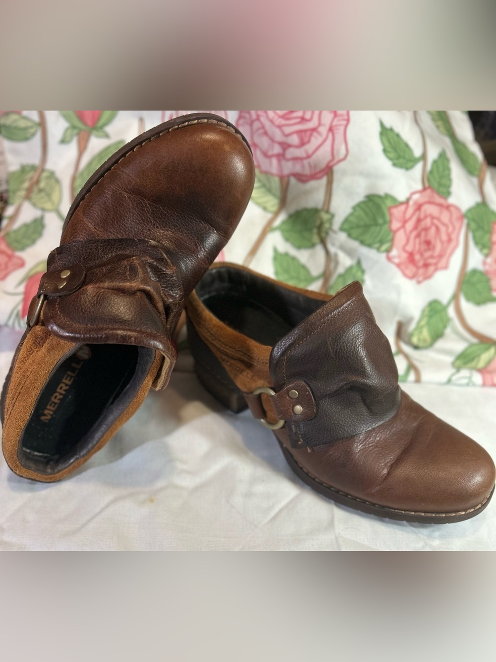 Merrell Oak Women's Brown Leather Buckle Low Shoes/ Rubber Sole : Size 6 /J53714